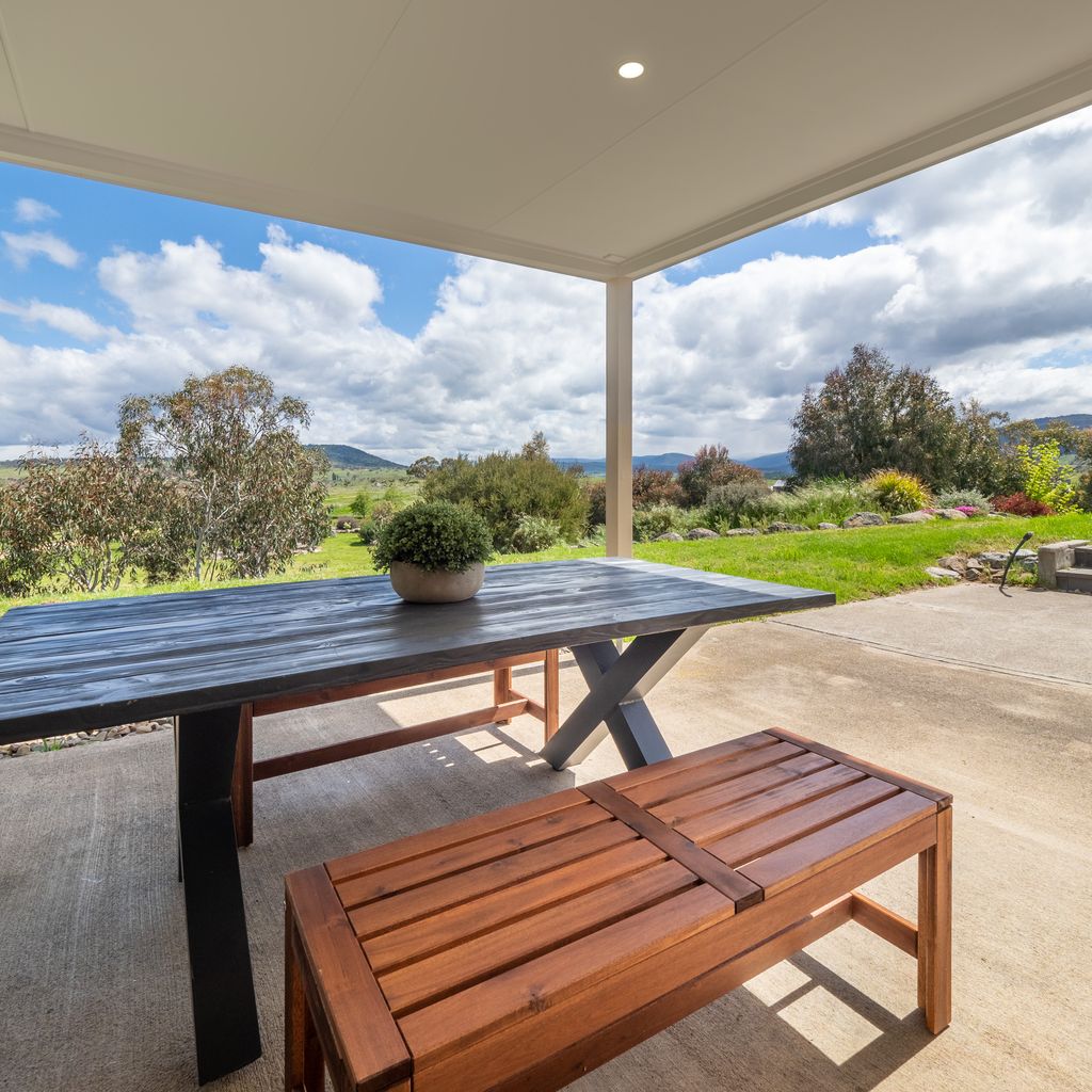 Snowy Mountains Retreat – 10 Mowamba Way