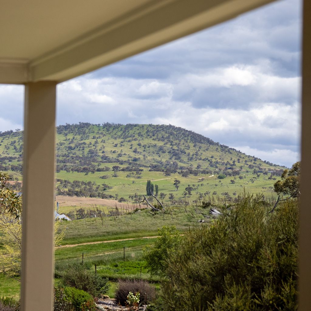 Snowy Mountains Retreat – 10 Mowamba Way