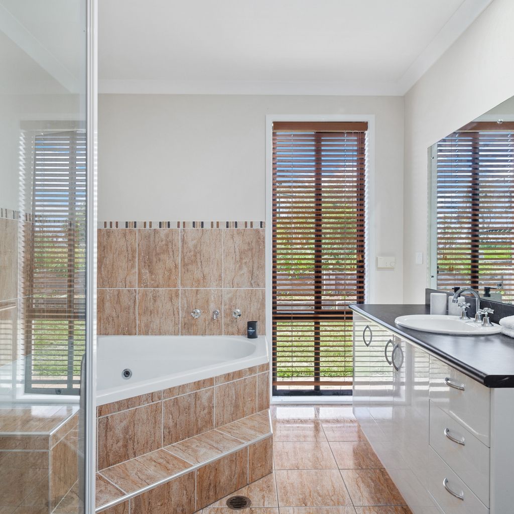 Snowy Mountains Retreat – 10 Mowamba Way