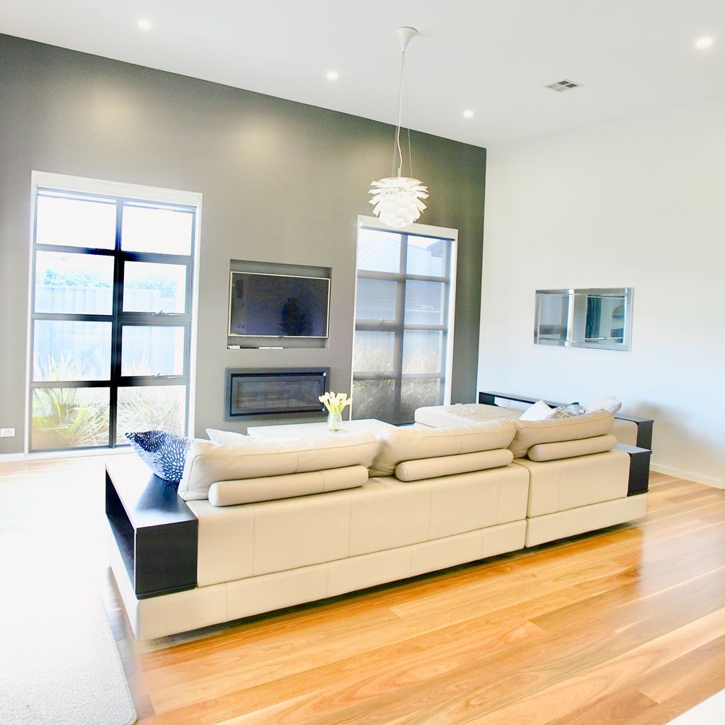 Pinecone Lodge – 38 Twynam Street