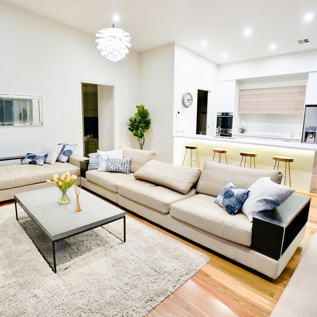 Pinecone Lodge – 38 Twynam Street