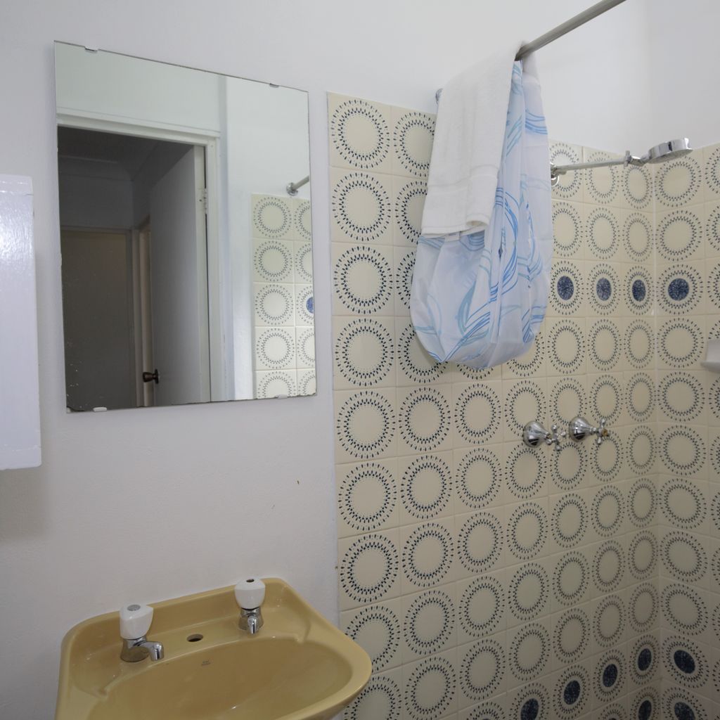 Blizzard Bunny Lodge – 43 Gippsland Street