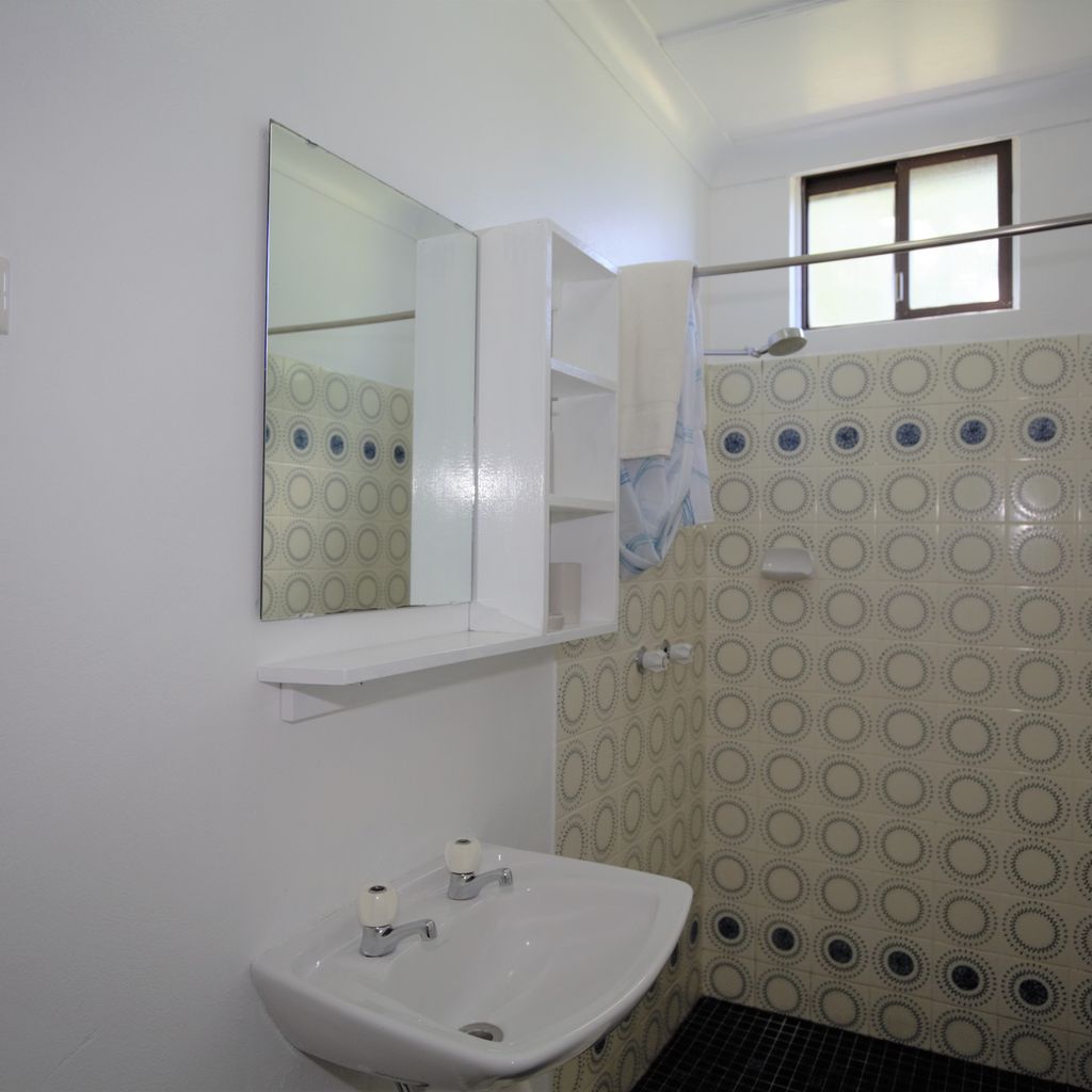 Blizzard Bunny Lodge – 43 Gippsland Street