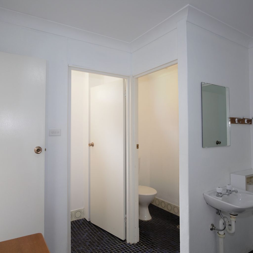 Blizzard Bunny Lodge – 43 Gippsland Street