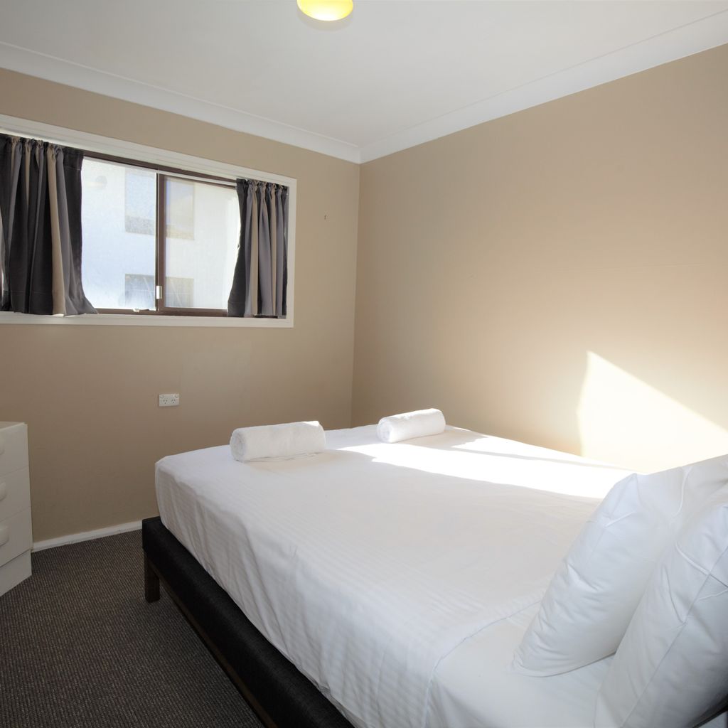 Blizzard Bunny Lodge – 43 Gippsland Street