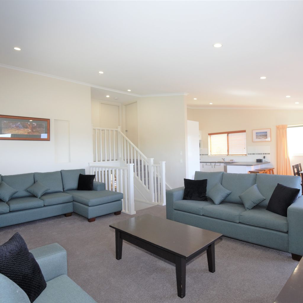 Boronia – 4/30 Nettin Circuit