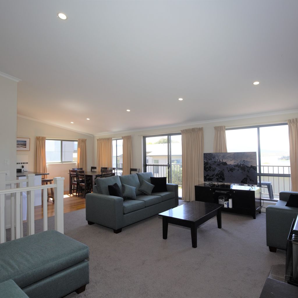 Boronia – 4/30 Nettin Circuit