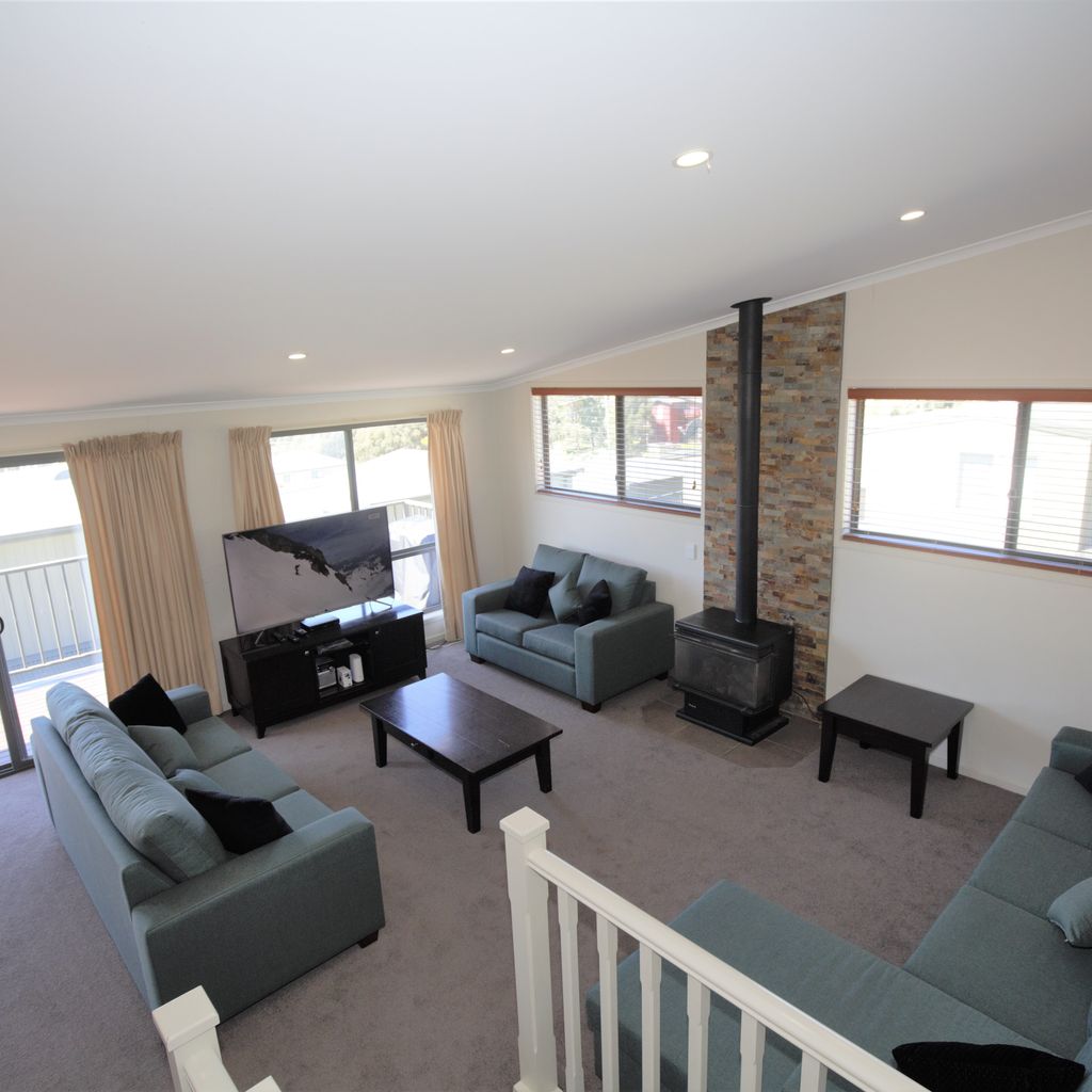 Boronia – 4/30 Nettin Circuit