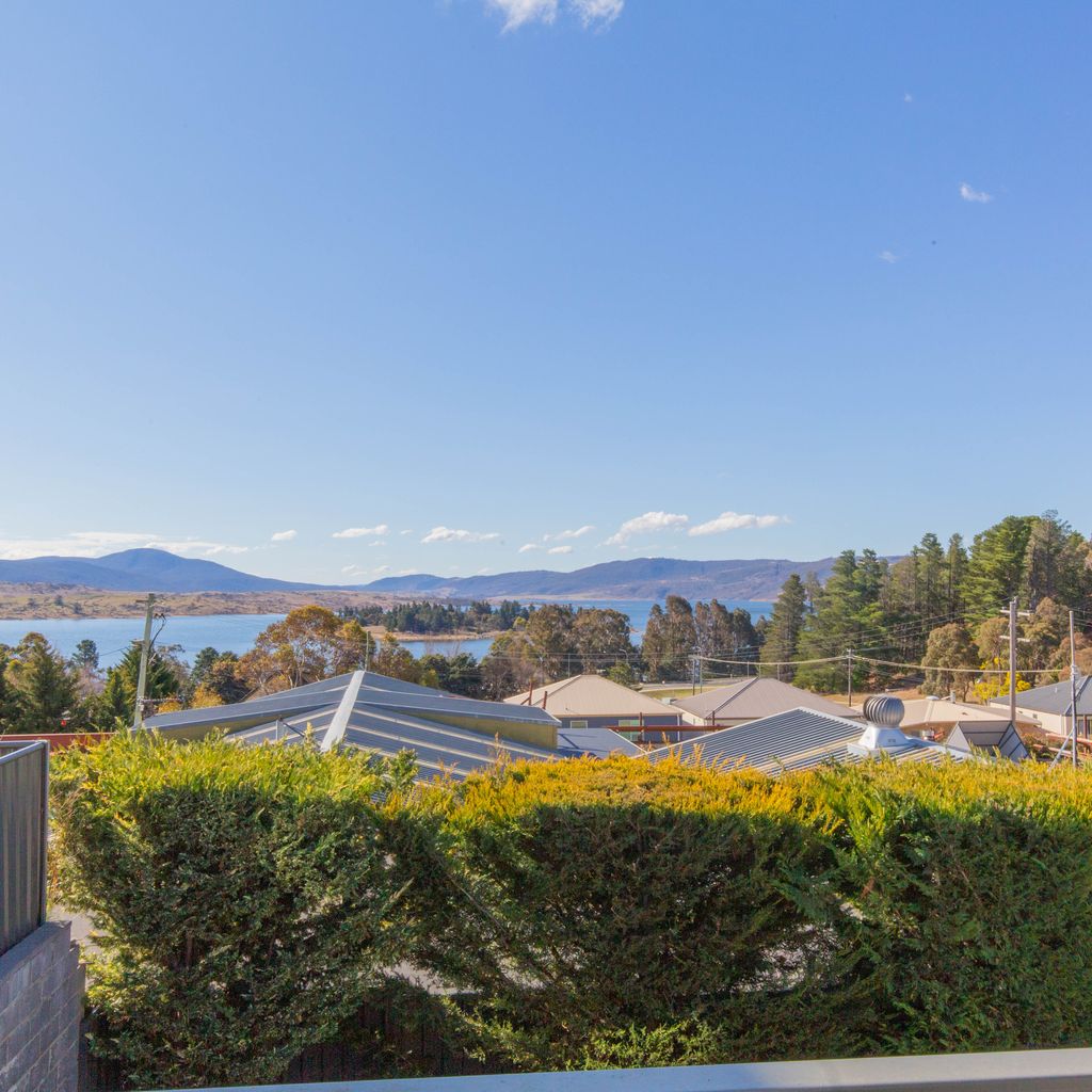 Boronia – 6/30 Nettin Circuit