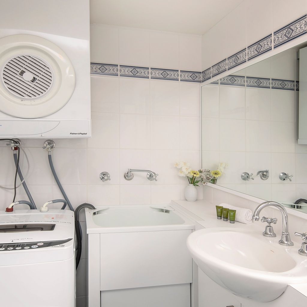 Cascades – 18/3 Kurrajong Street