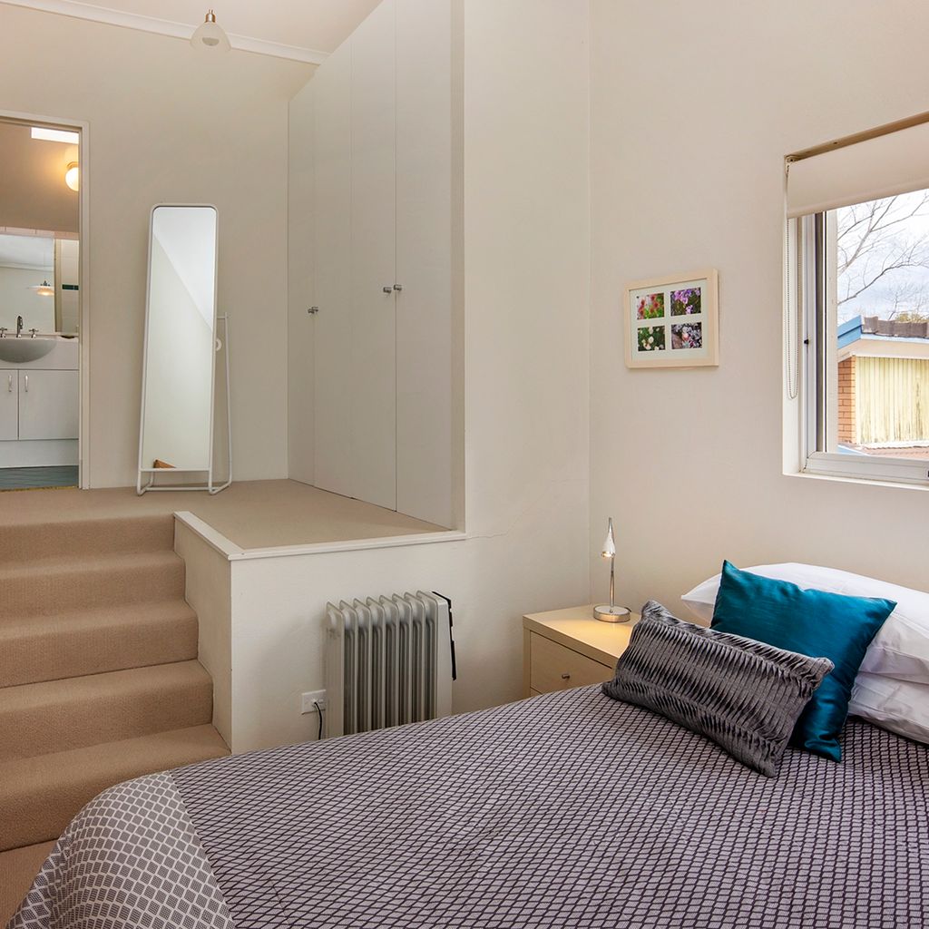 Cascades – 18/3 Kurrajong Street