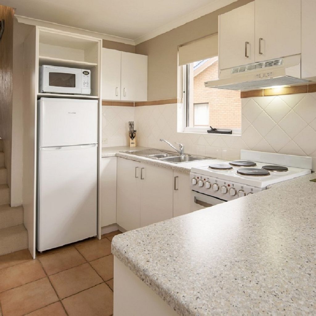 Cascades – 18/3 Kurrajong Street