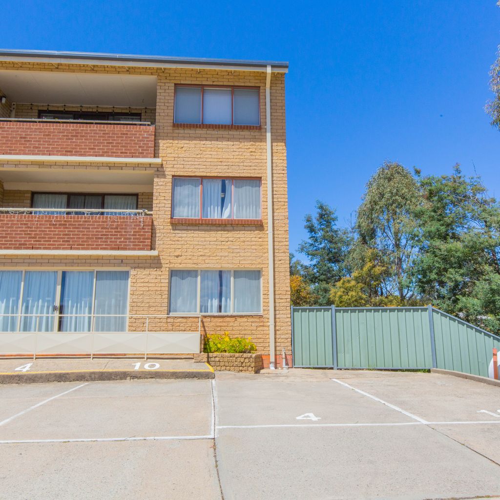 Central Park – 10/1 Snowy River Avenue