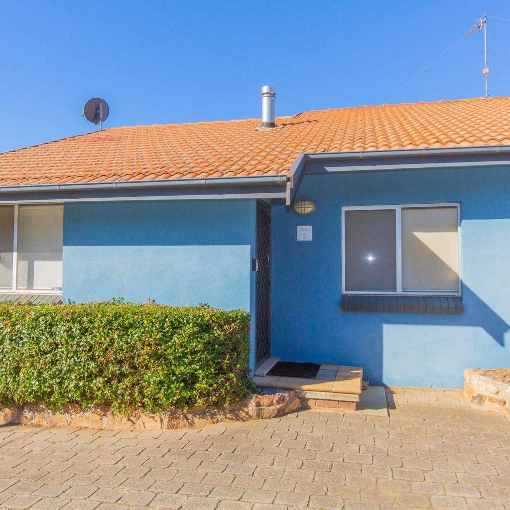 Charvel – 2/35 Gippsland Street