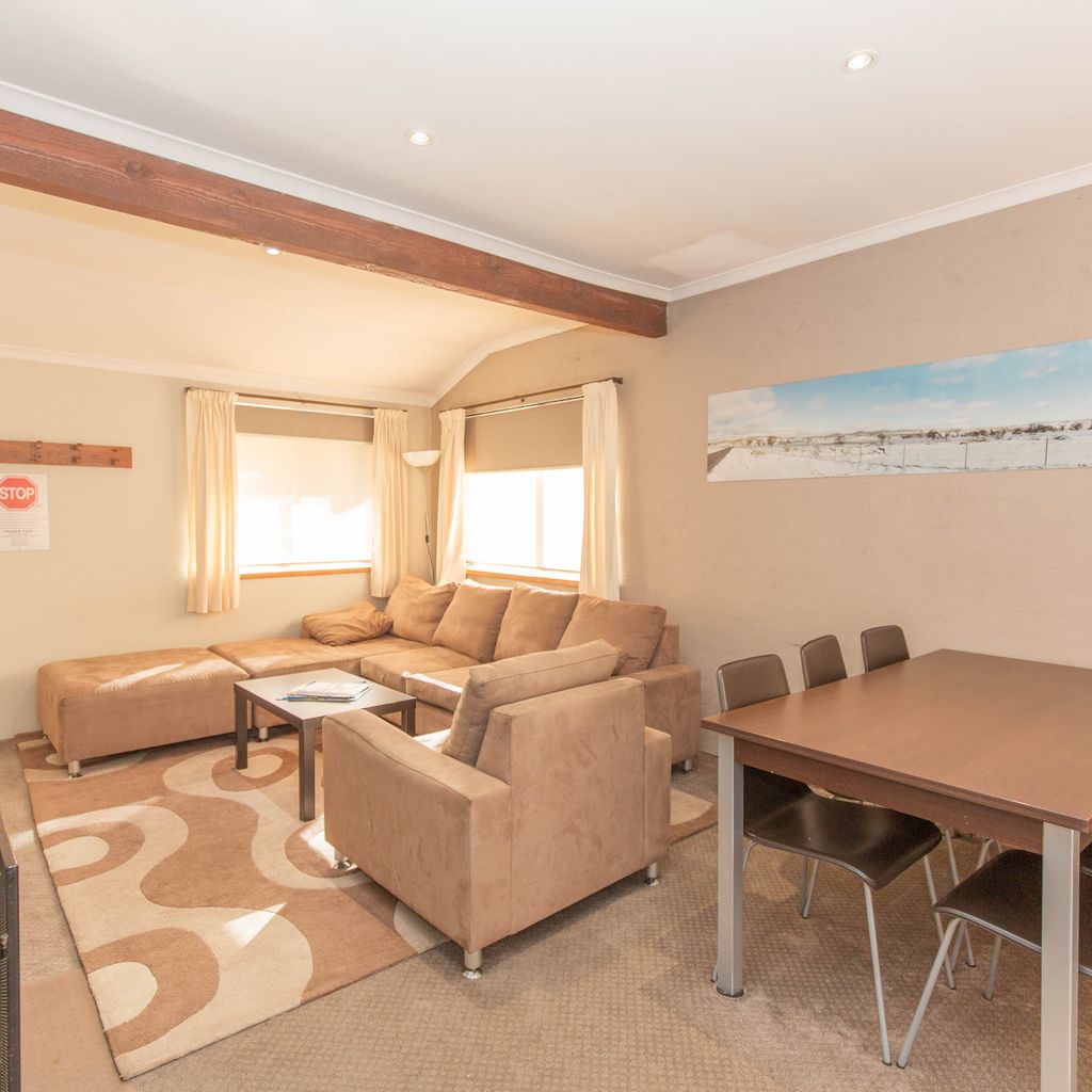 Charvel – 35 Gippsland Street