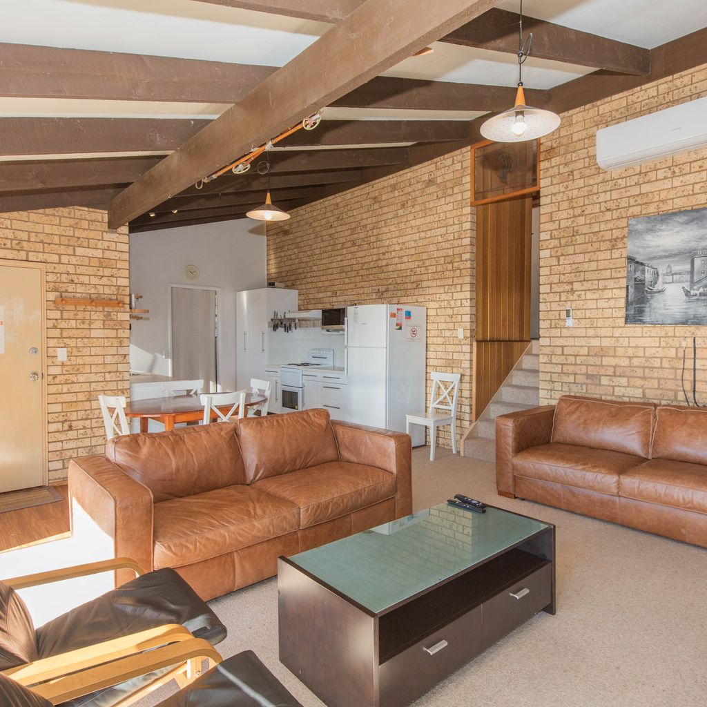 Clearview -2/8 Bogong Street