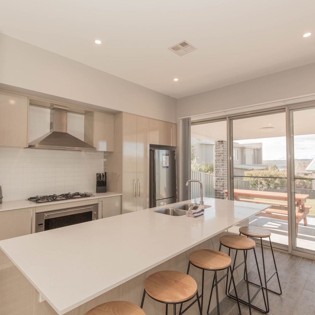 43A Twynam Street