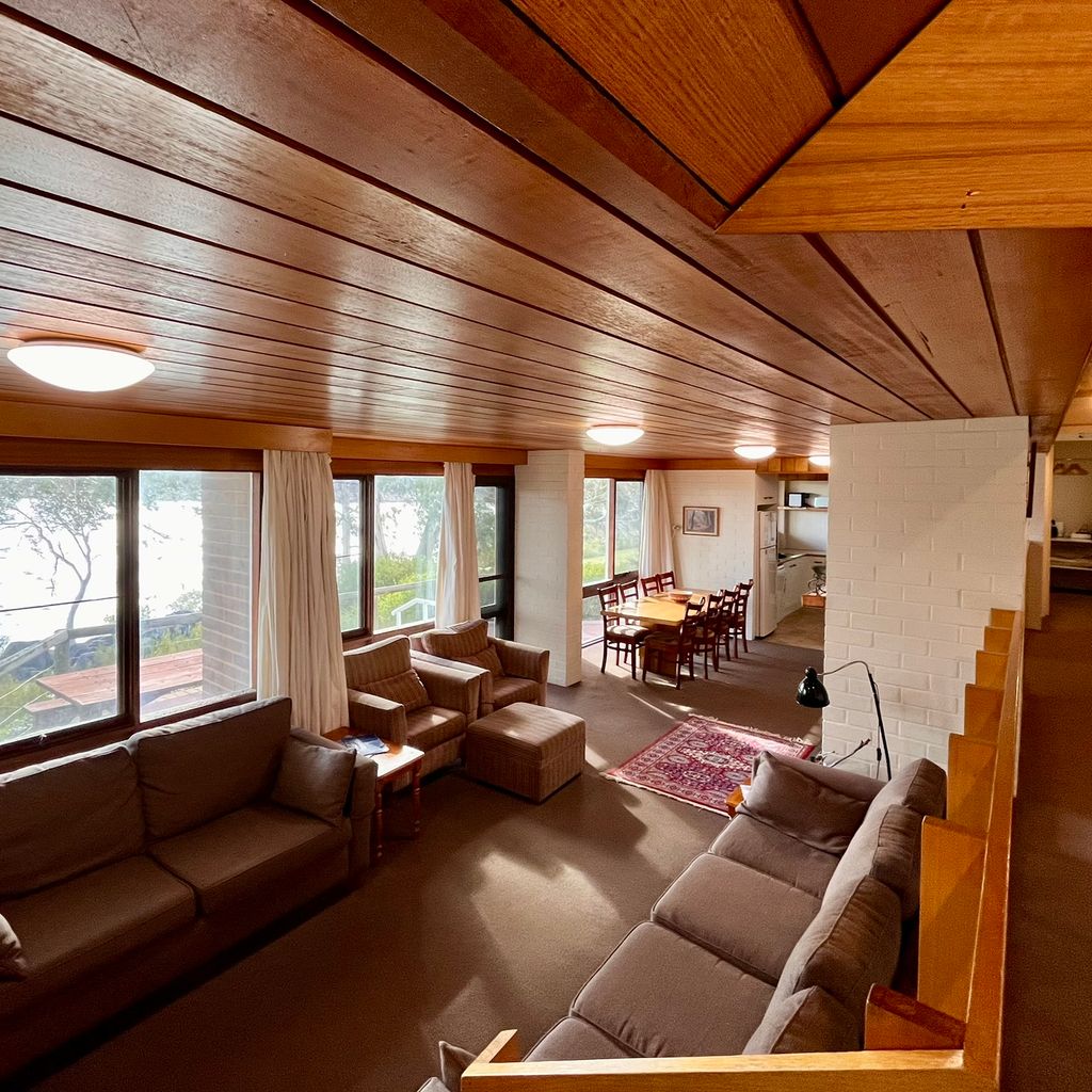 Dauphine – 3/23 Townsend Street