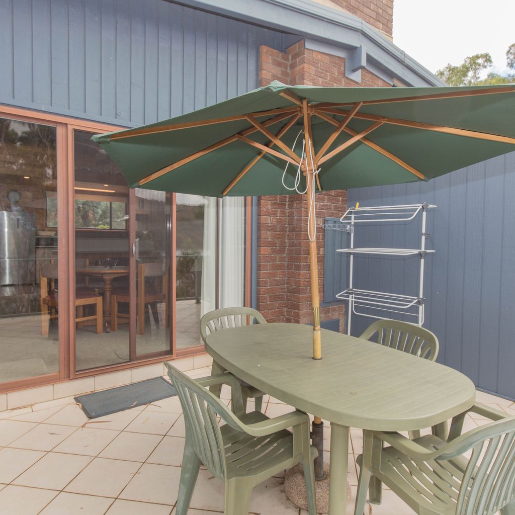 Grindelwald – 1/39 Townsend Street