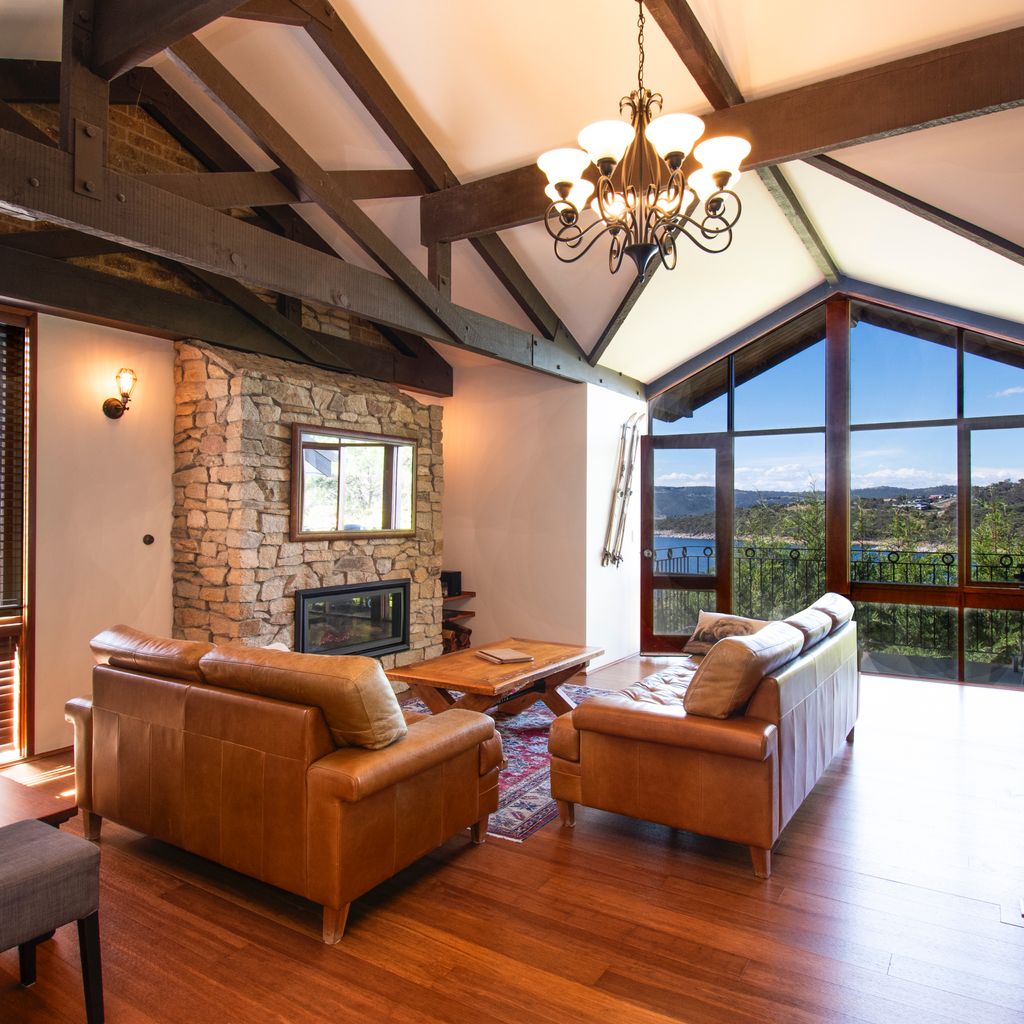 Heidelburg – 3/6 Banjo Paterson Crescent