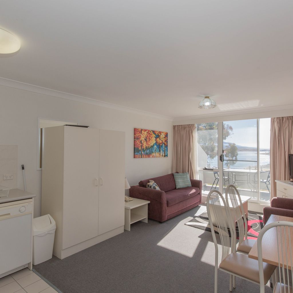 Horizons – 213/10 Kosciuszko Road