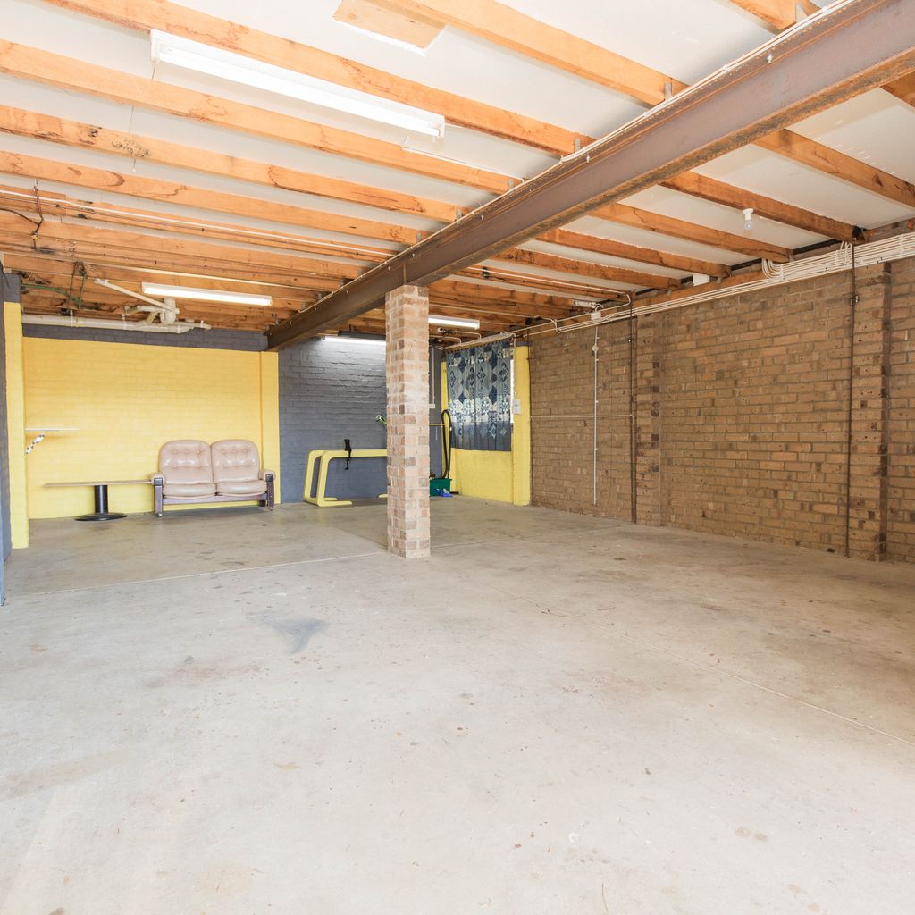 Kestrels Rest – 1/116 Gippsland Street