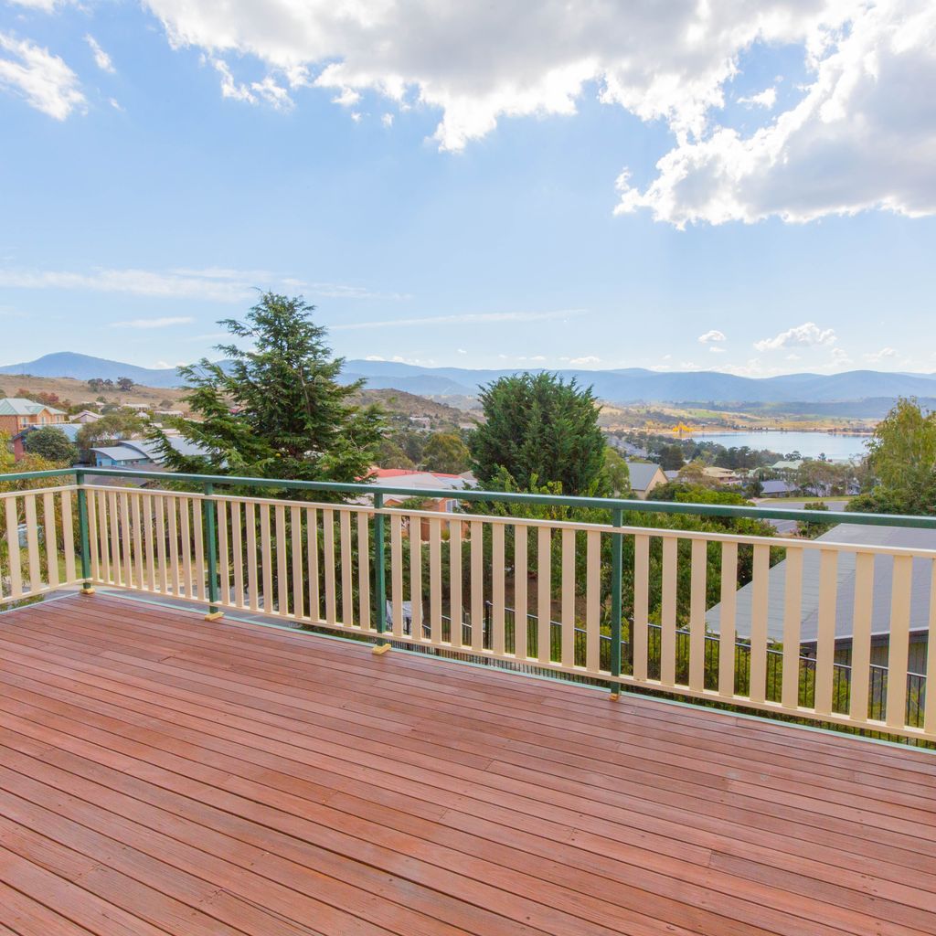Kestrels Rest – 1/116 Gippsland Street