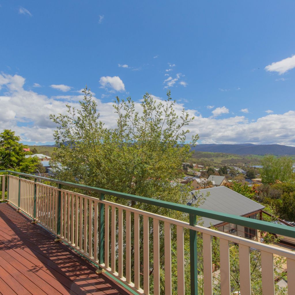Kestrels Rest – 2/116 Gippsland Street