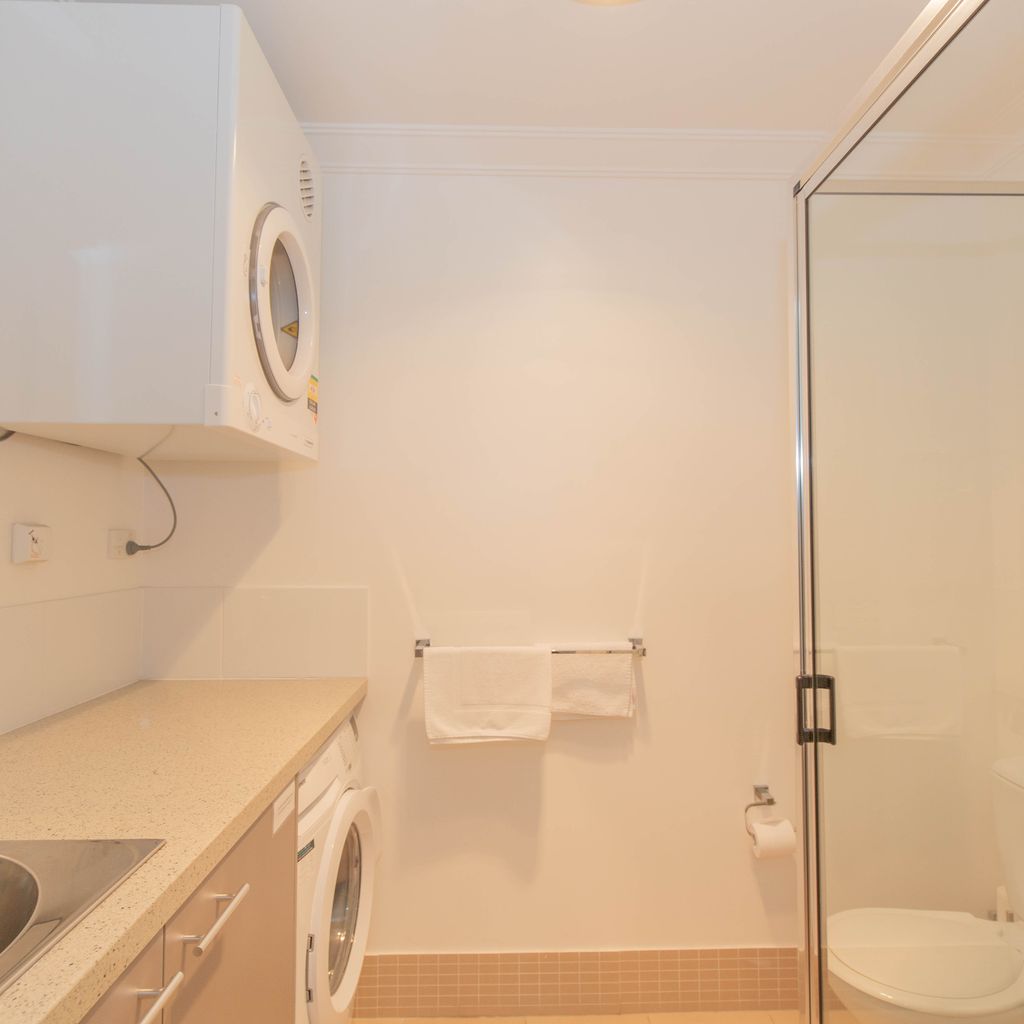 Khione – 5/23-25 Kirwan Close