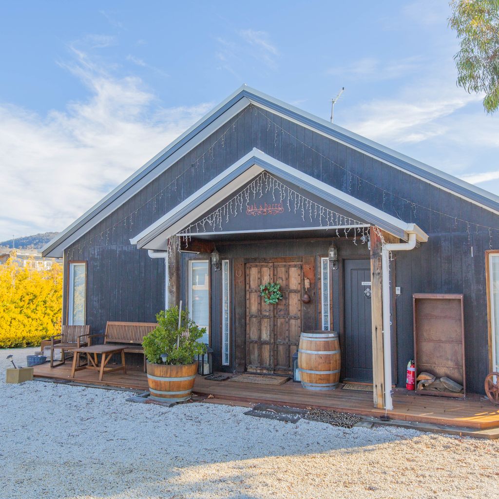 Oak & Barrel – 7 Twynam Street
