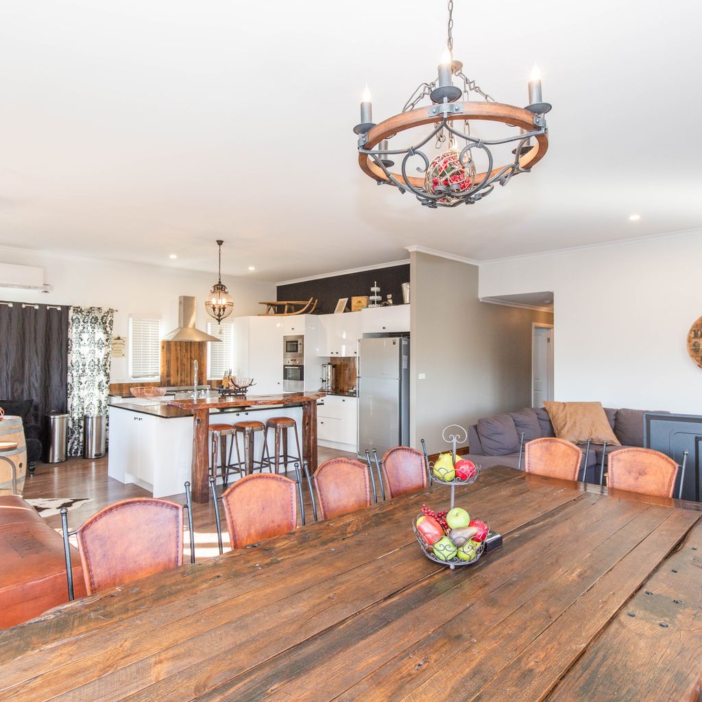 Oak & Barrel – 7 Twynam Street