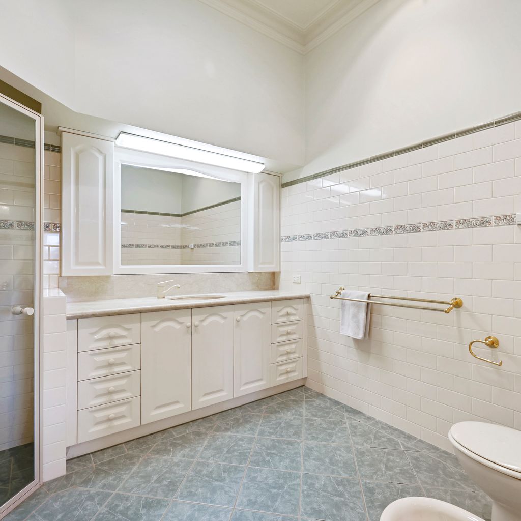 Cornhill – Merrijig – Sleeps 12