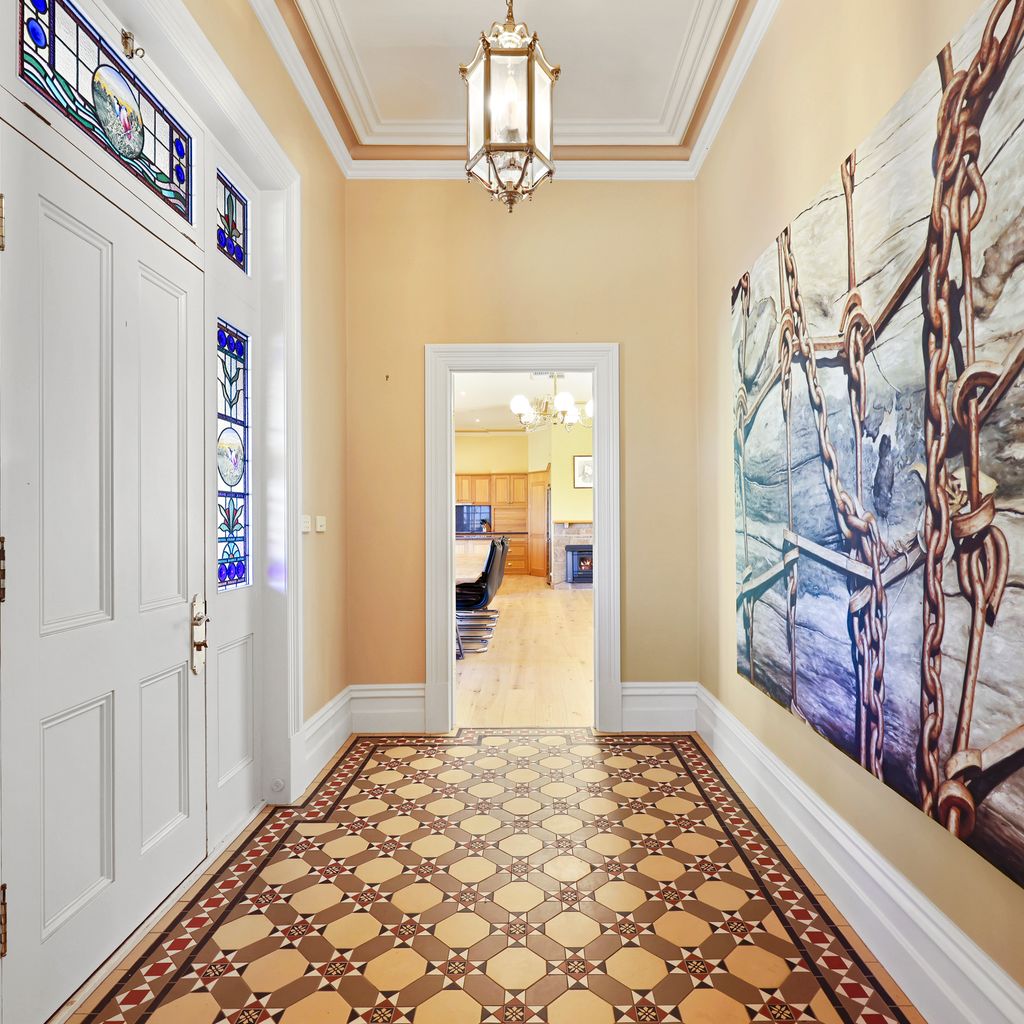 Cornhill – Merrijig – Sleeps 12