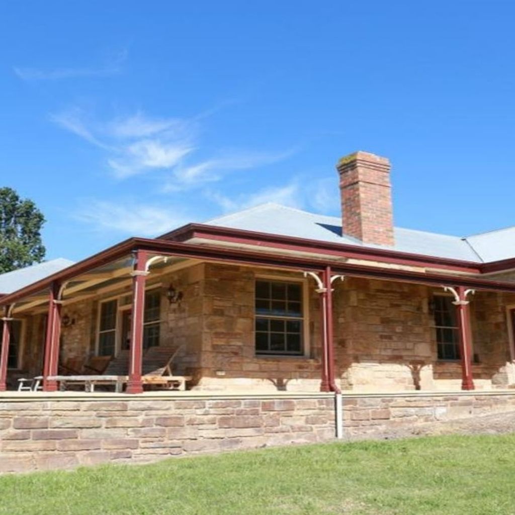 Cornhill – Merrijig – Sleeps 12