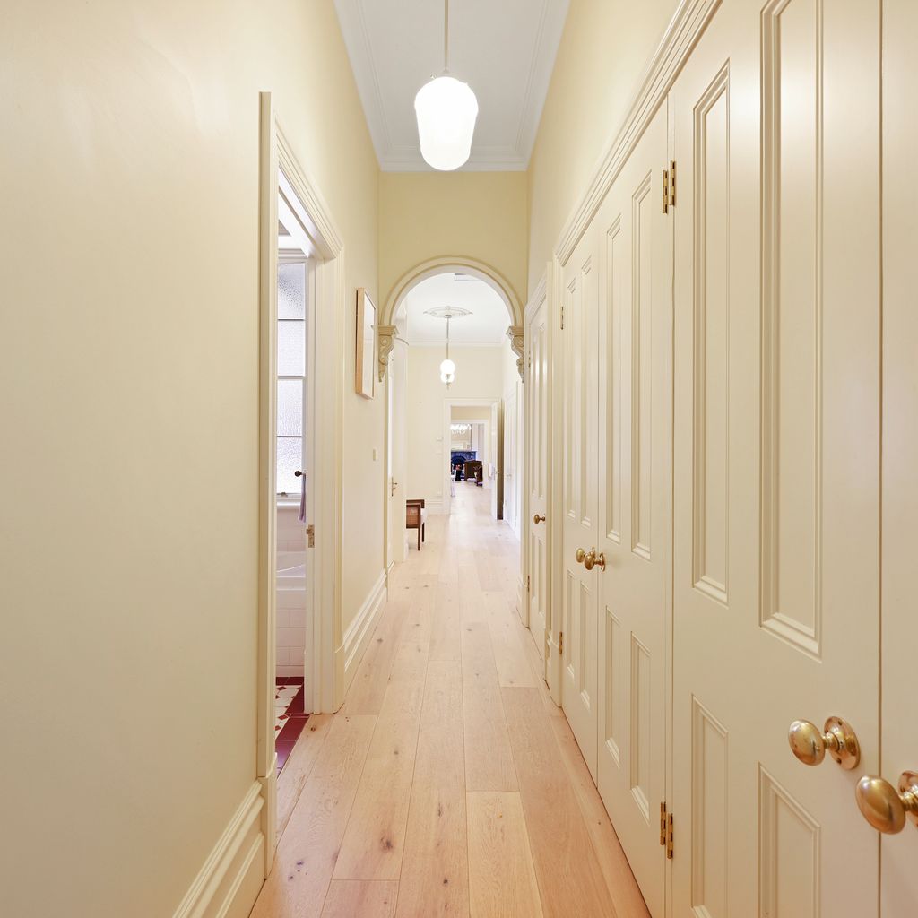 Cornhill – Merrijig – Sleeps 12