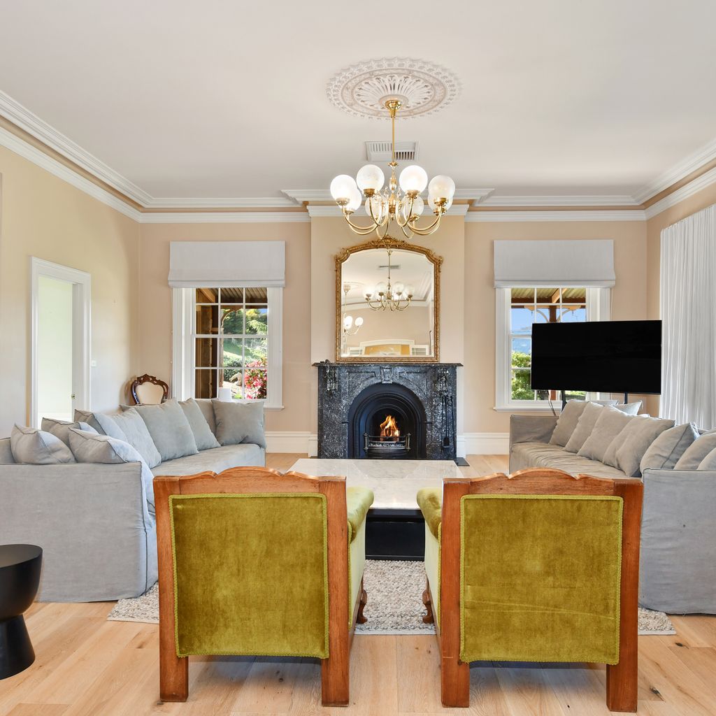 Cornhill – Merrijig – Sleeps 12