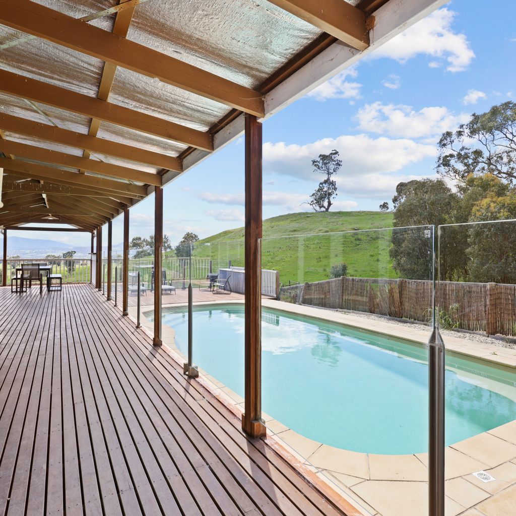 Mansfield Hideaway – Sleeps 10