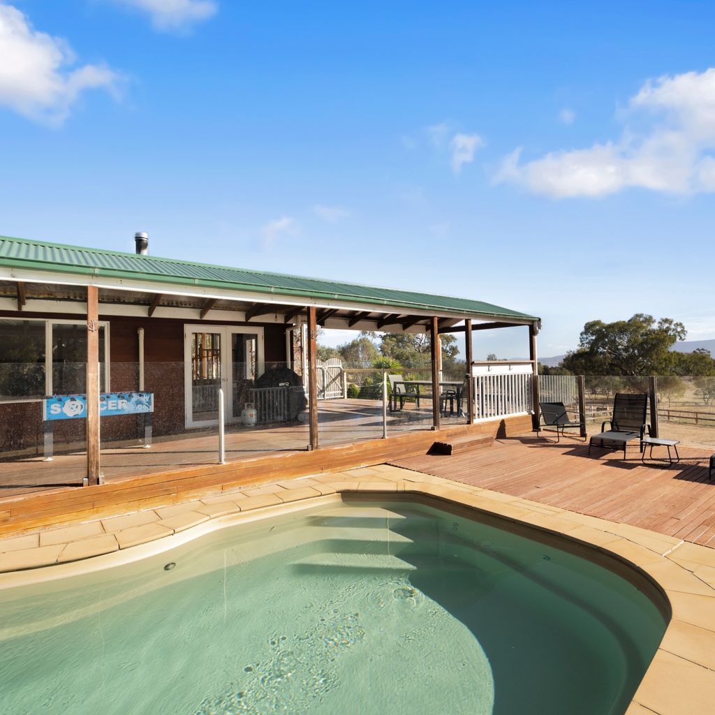 Mansfield Hideaway – Sleeps 10