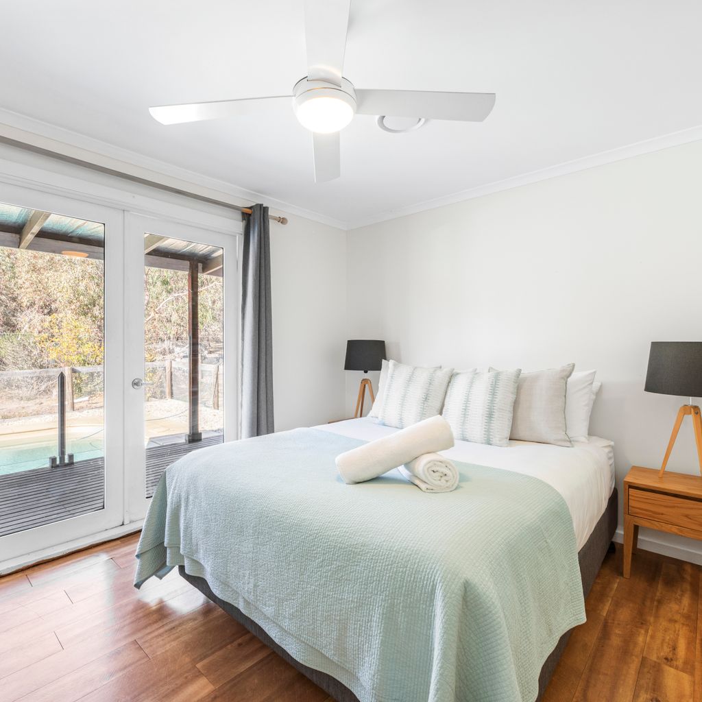 Mansfield Hideaway – Sleeps 10