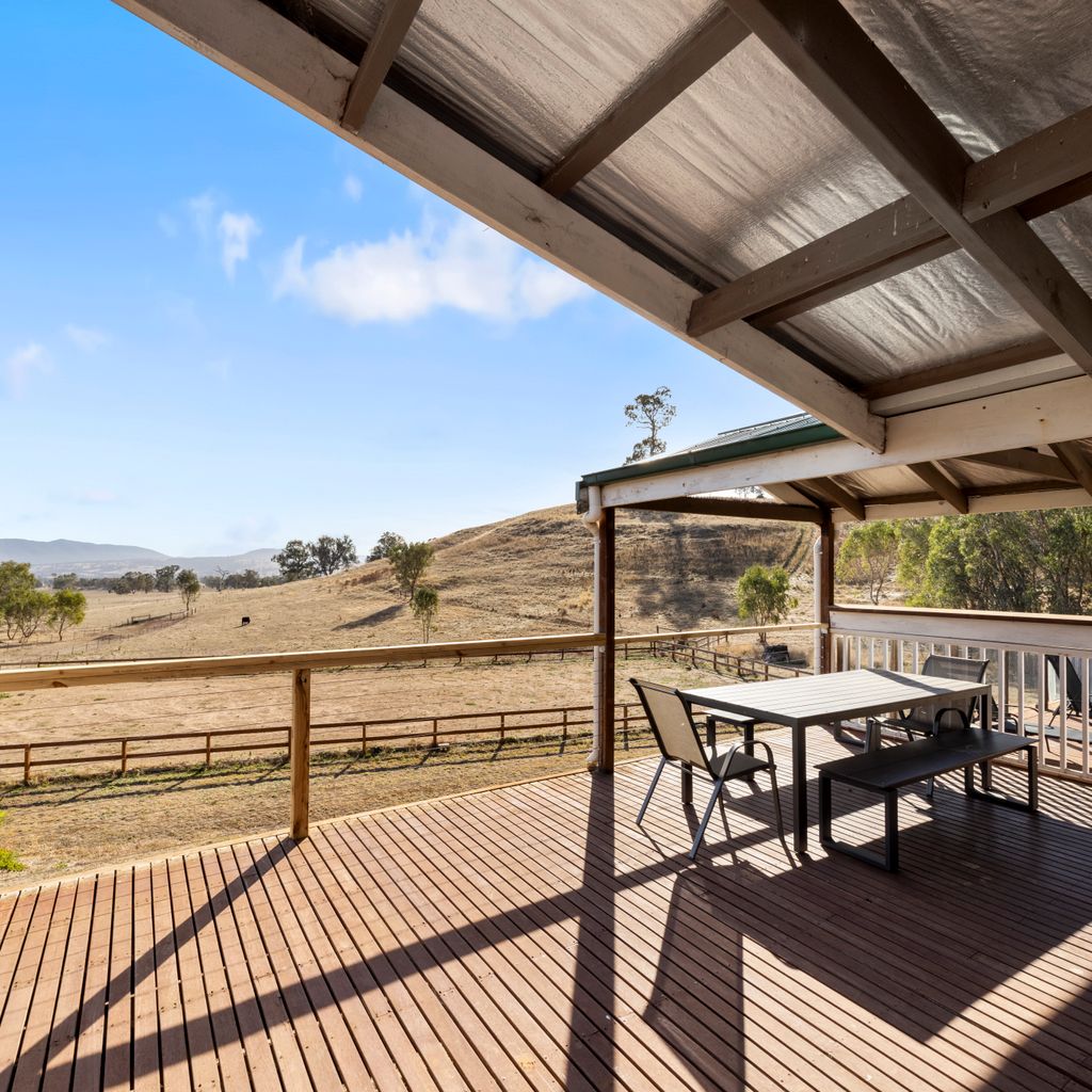 Mansfield Hideaway – Sleeps 10