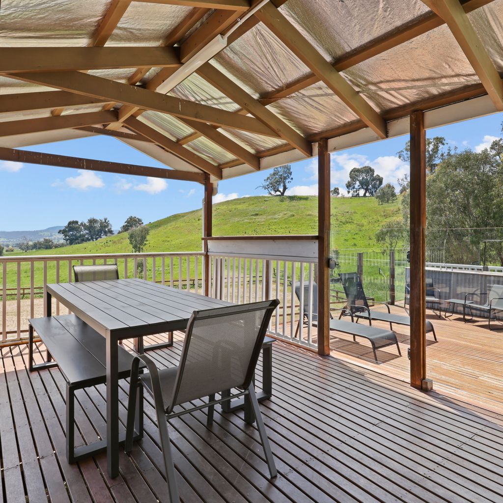 Mansfield Hideaway – Sleeps 10