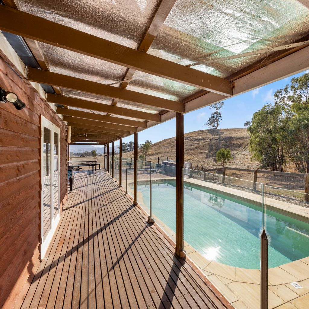 Mansfield Hideaway – Sleeps 10