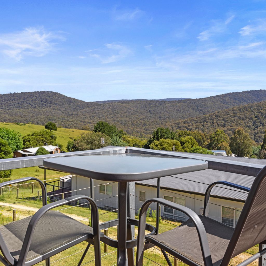 Black Diamond – Luxury Alpine Home in Merrijig | Sleeps 14