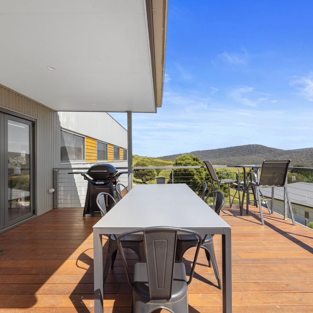 Black Diamond – Luxury Alpine Home in Merrijig | Sleeps 14