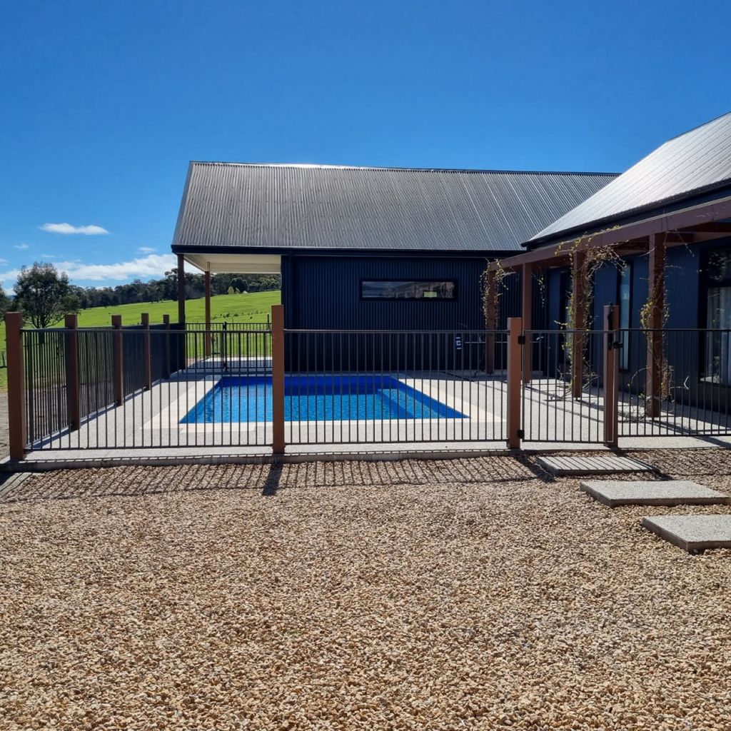 Half Mile High – Merrijig – Sleeps 10