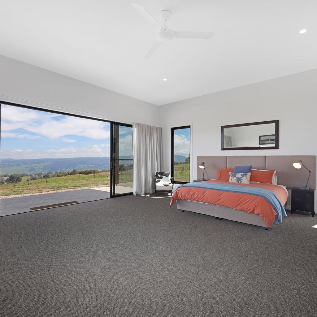 Half Mile High – Merrijig – Sleeps 10