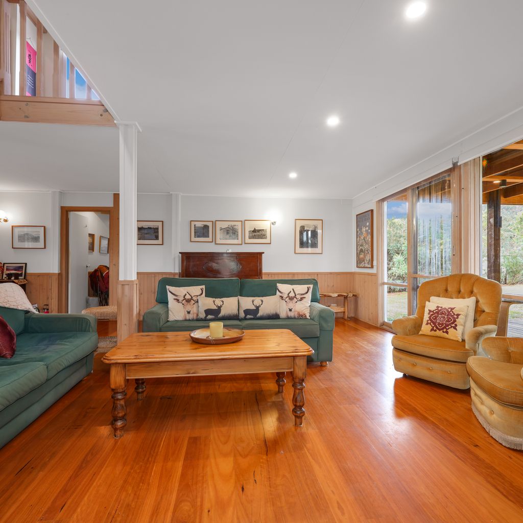 Wollondilly – Mansfield – Sleeps 10