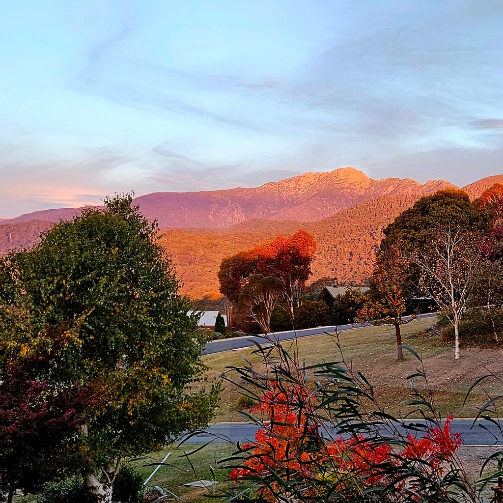 Luxury 5BR Mountain Home | Mt Buller Views