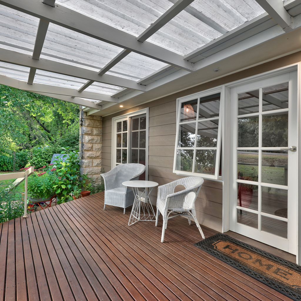 Jamieson Cottages – All Four Cottages – Sleeps 16