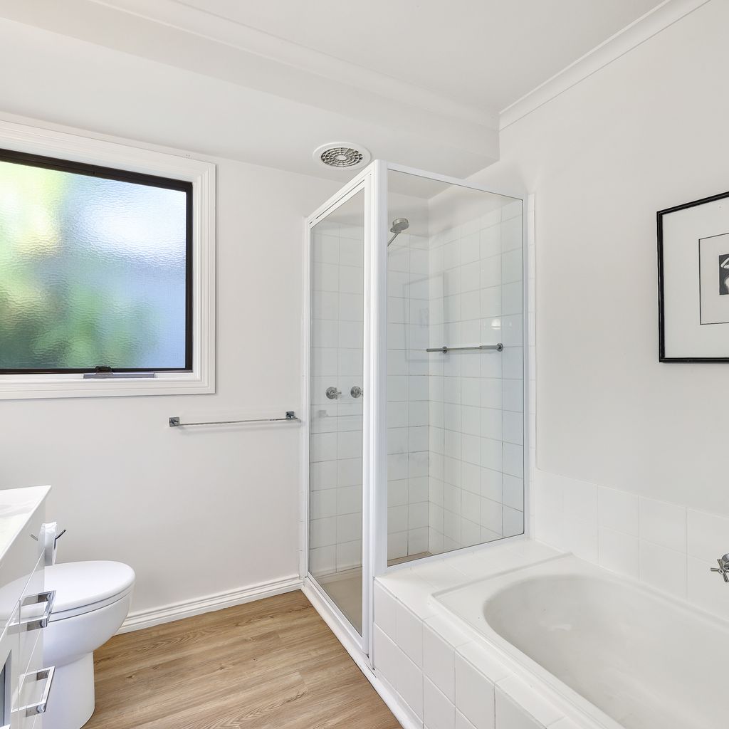 Jamieson Cottages – All Four Cottages – Sleeps 16